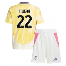 Juventus Timothy Weah #22 Uit tenue Kids 2024-25 Korte Mouw (+ Korte broeken)